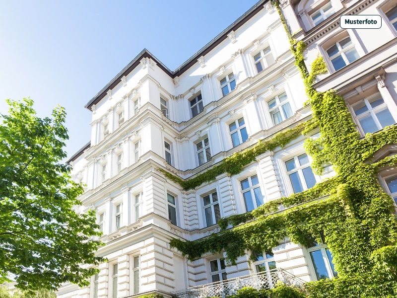 Provi frei 3 Zimmer - Wohnung mit Loggia